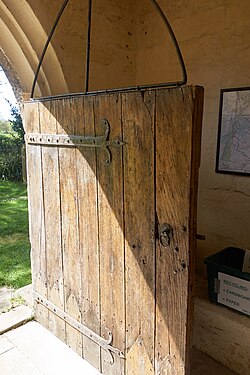 Outer_Door,_Church_of_St_Mary_the_Virgin,_Frampton_on_Severn